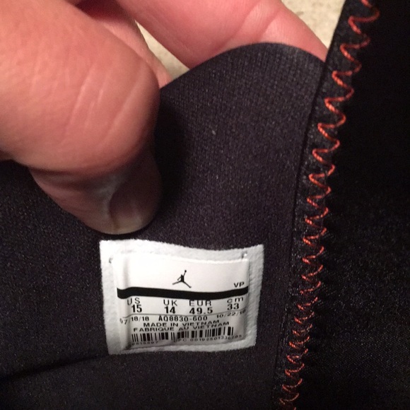 Jordan 33 - Picture 6 of 8